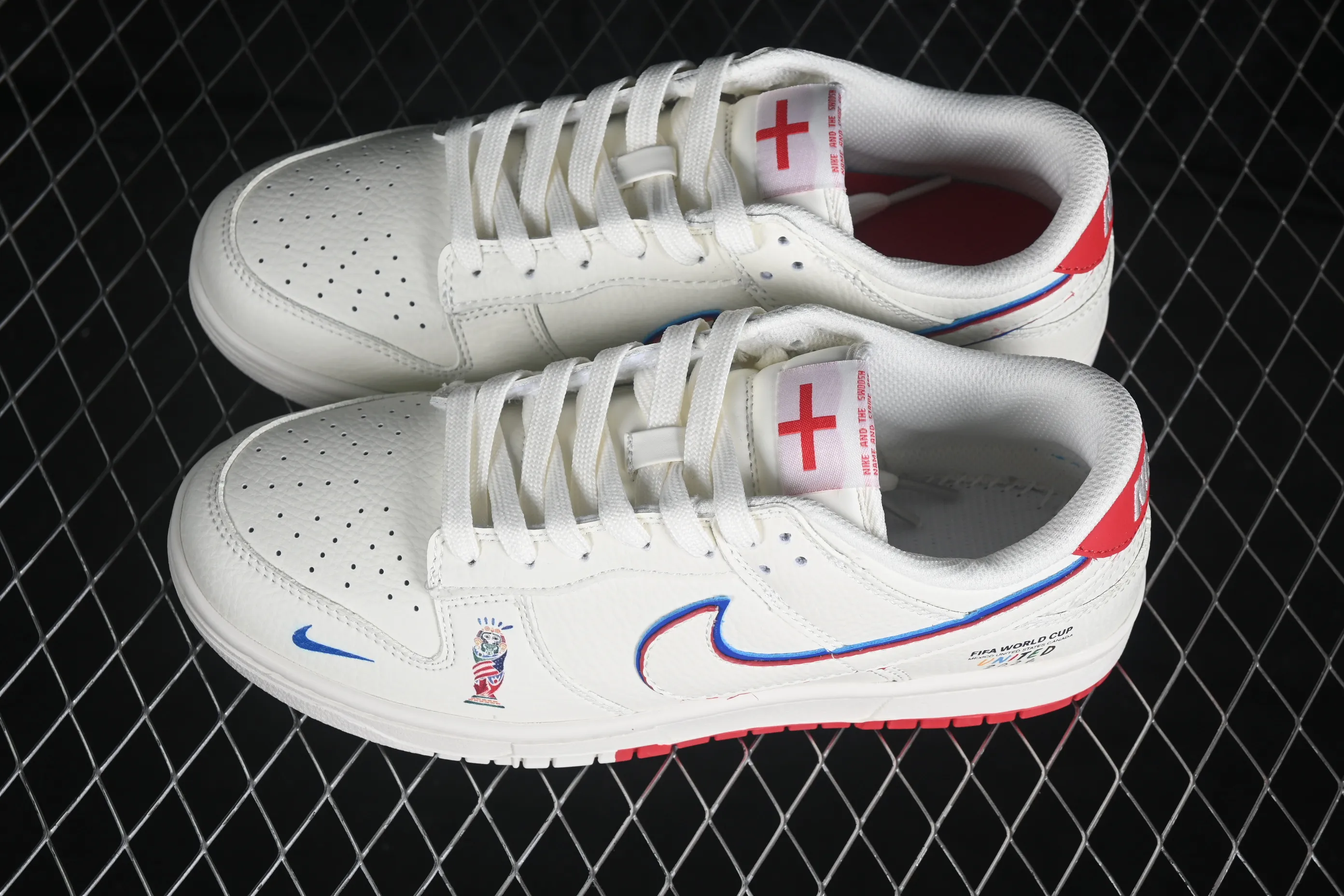 All categories Nk SB Dunk Series Nk SB Dunk Low High-end customized low-top sneakers Nike SB Dunk Low World Cup theme high-end customized low-top casual sneakers NH0601-499